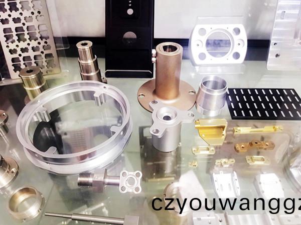 CNC精(jing)密加工(gong)，精(jing)度(du)最高(gao)達0.005mm